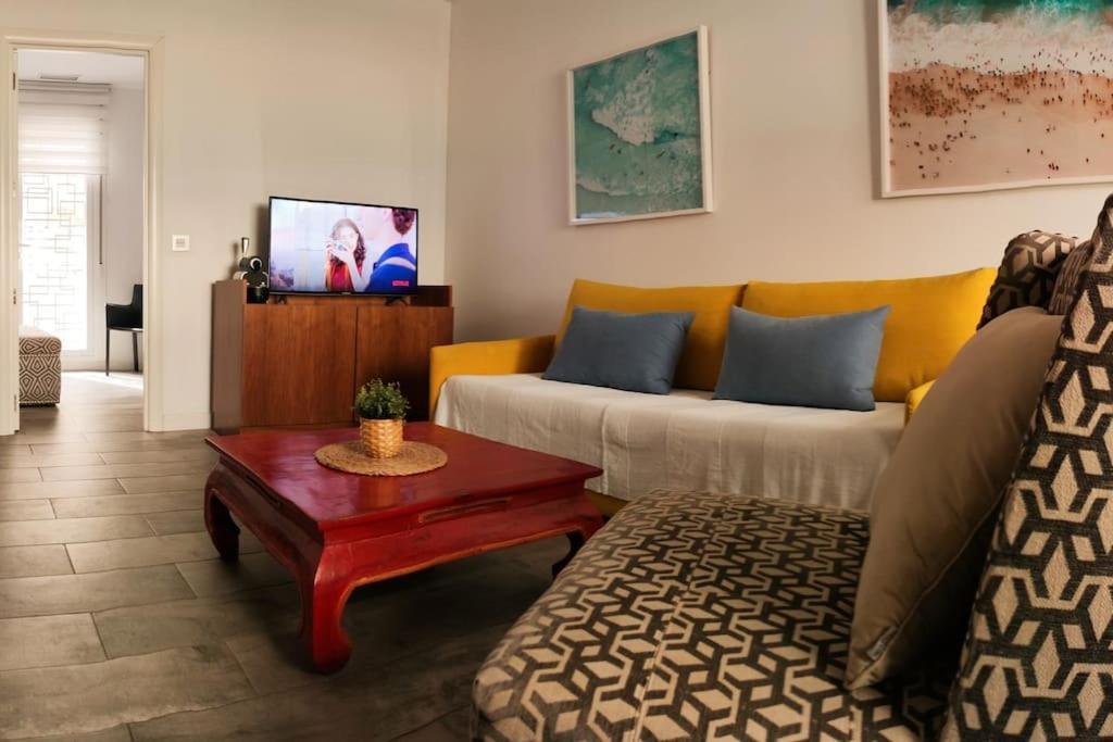 Jos'S House. Thai Loft 50Mt To La Carihuela Beach Torremolinos Esterno foto
