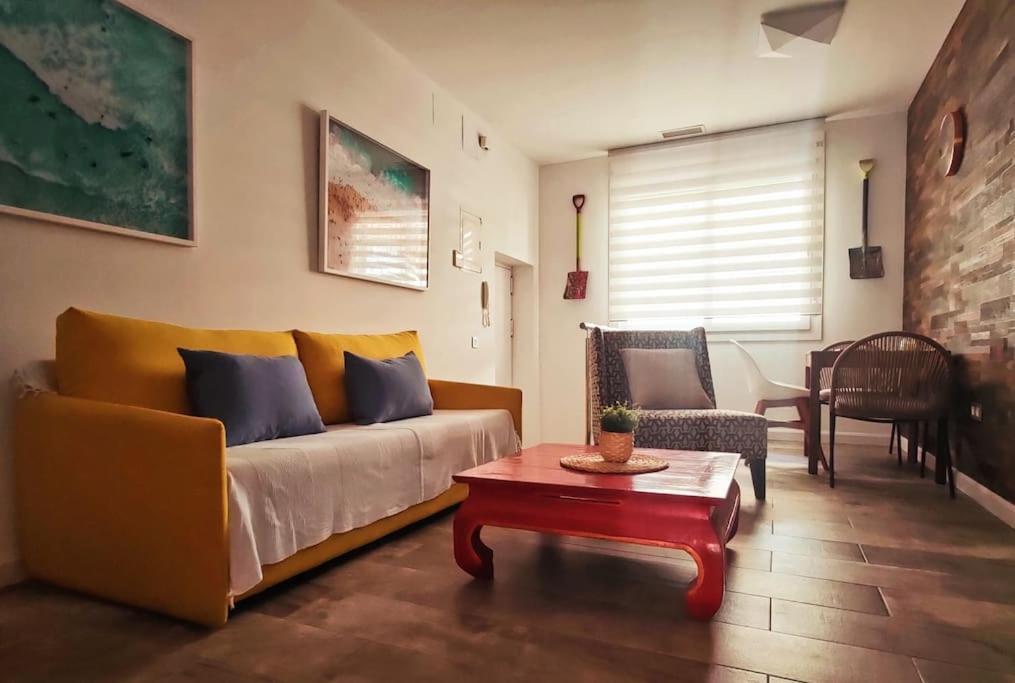 Jos'S House. Thai Loft 50Mt To La Carihuela Beach Torremolinos Esterno foto